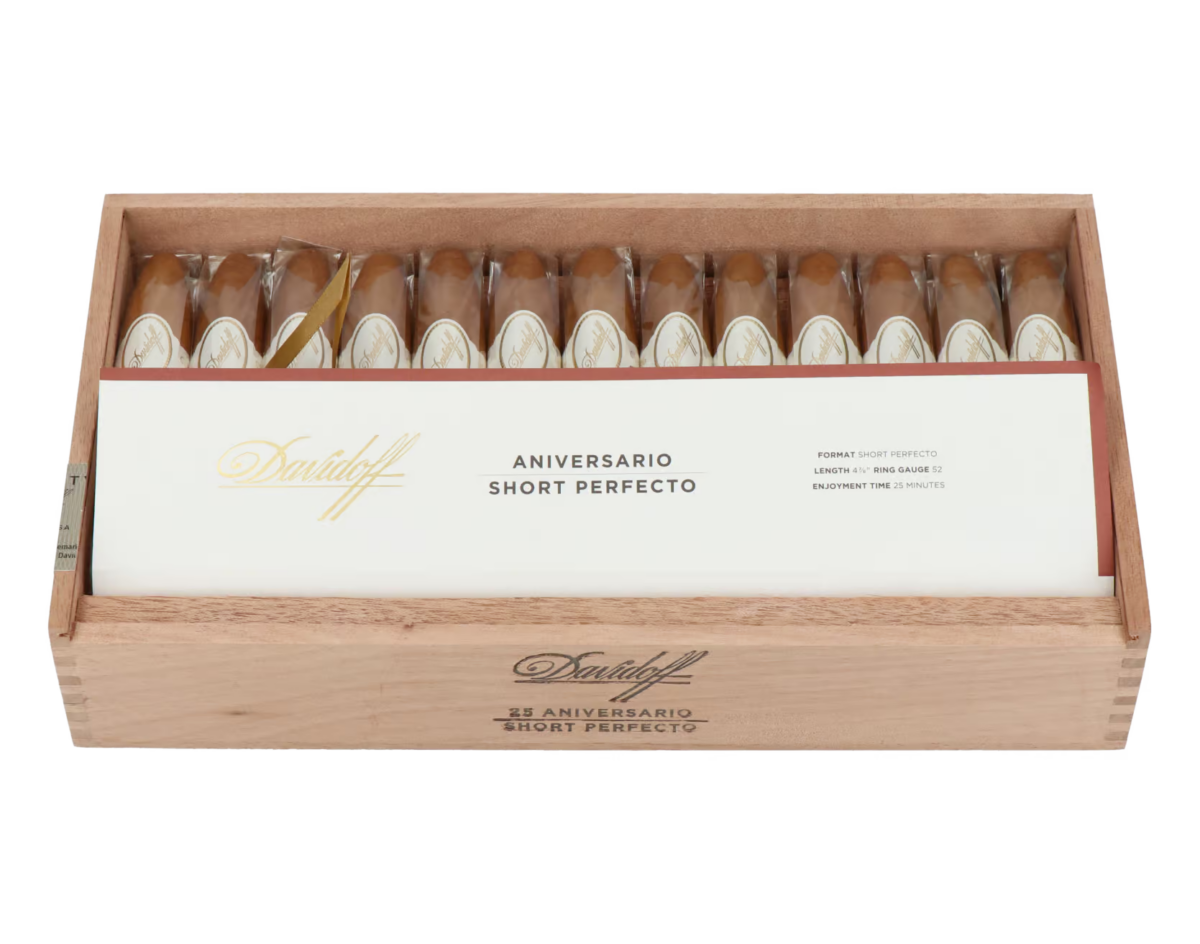 Davidoff Aniversario Short Perfecto – Bild 3