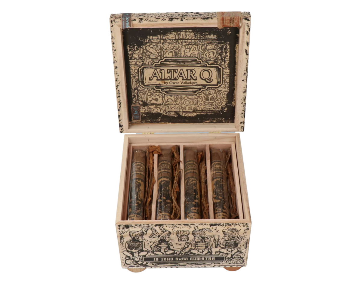 Altar Q by Oscar Valladares Toro – Bild 6