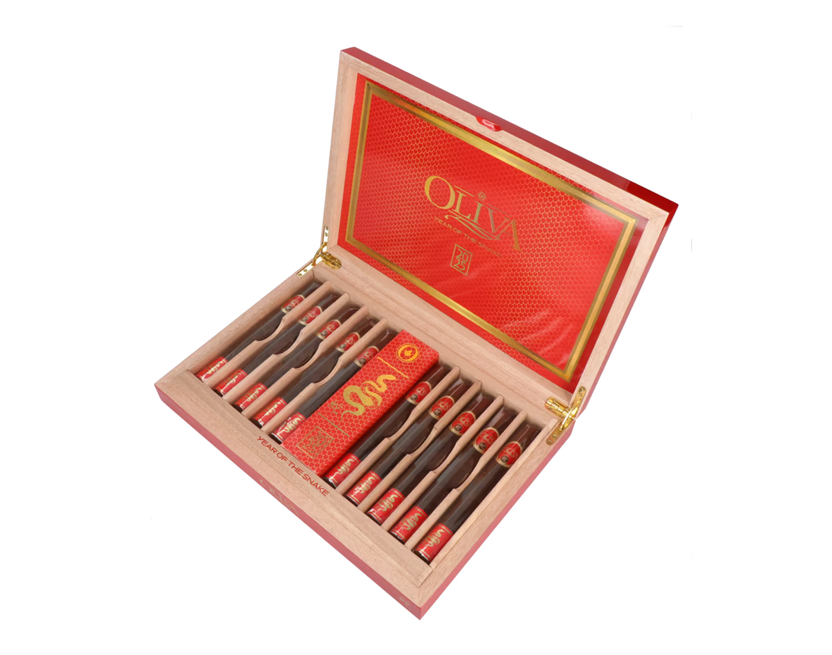 Oliva Year of the Snake 2025 Churchill – Bild 5